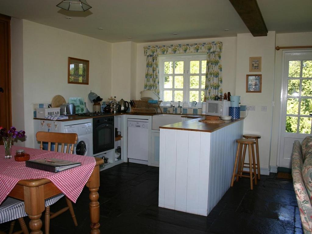Alltybrain Farm Cottages And Farmhouse B&B Brecon Buitenkant foto