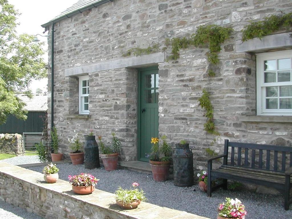 Alltybrain Farm Cottages And Farmhouse B&B Brecon Buitenkant foto