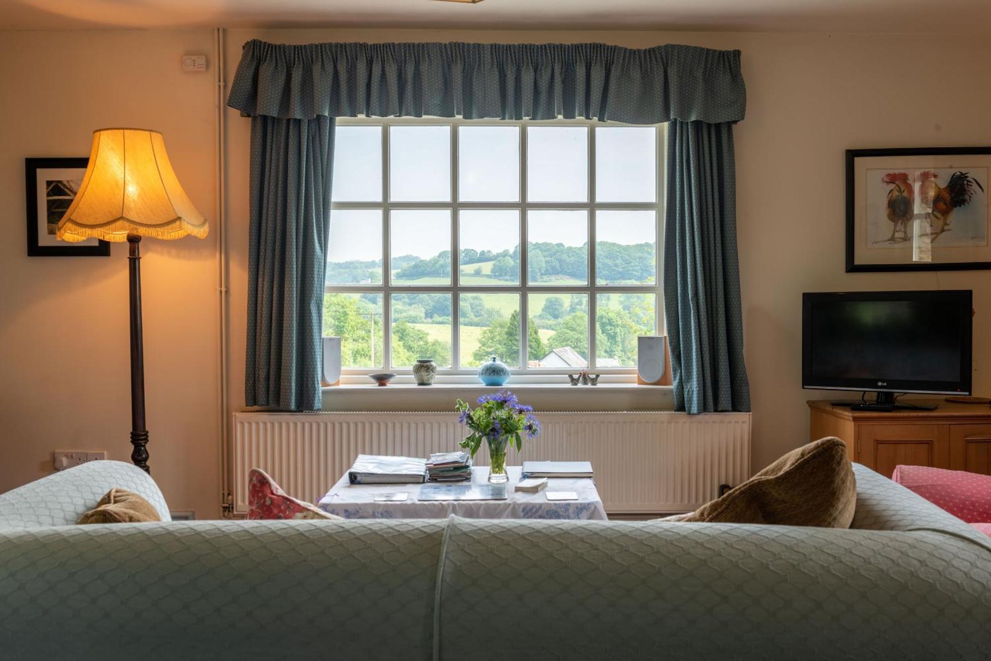 Alltybrain Farm Cottages And Farmhouse B&B Brecon Buitenkant foto