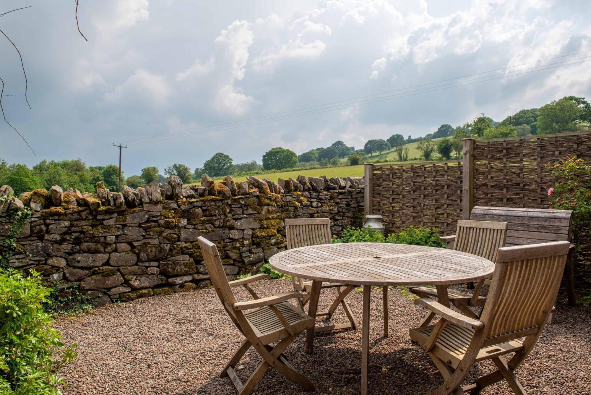 Alltybrain Farm Cottages And Farmhouse B&B Brecon Kamer foto