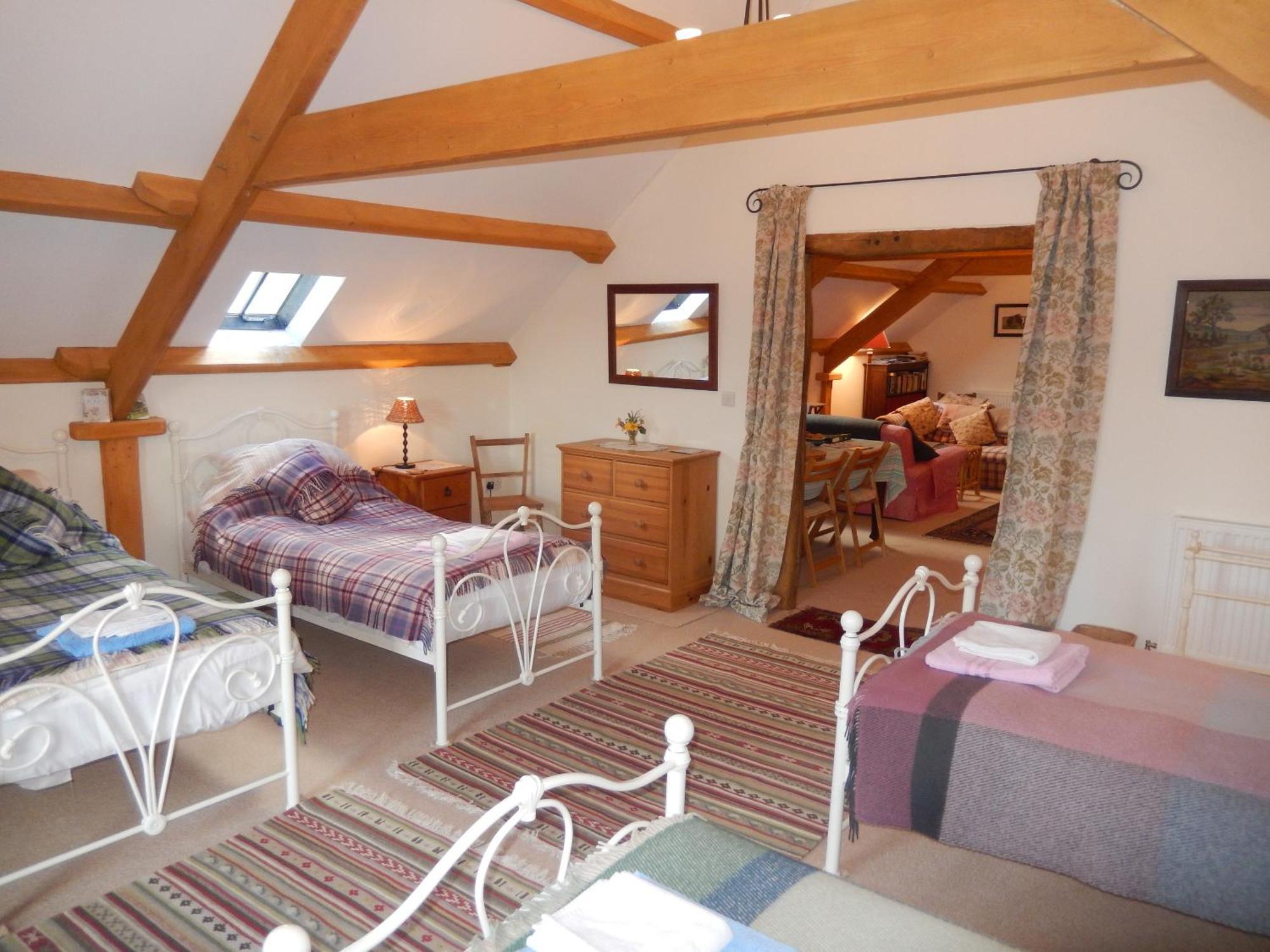 Alltybrain Farm Cottages And Farmhouse B&B Brecon Buitenkant foto